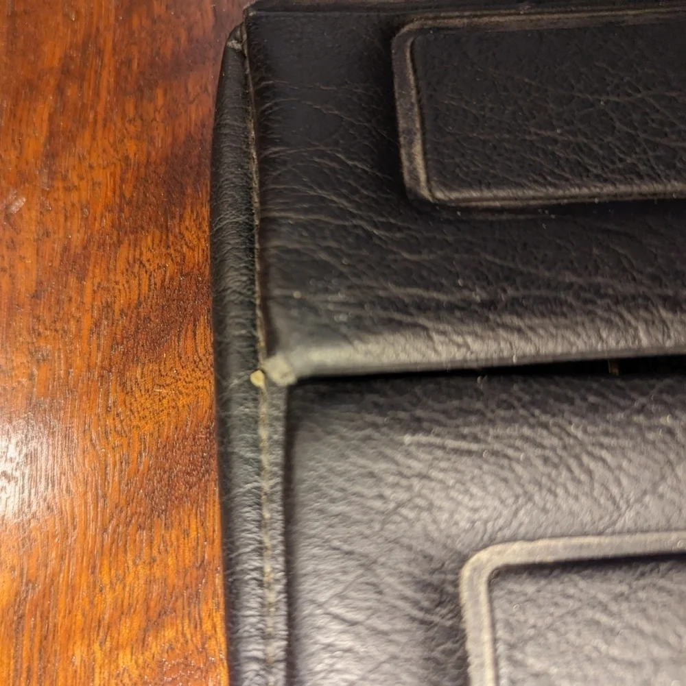 Vintage Men's Tie Travel, faux leather. Satin inside with extra pocket.